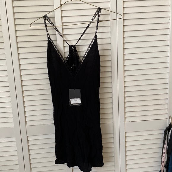 New REFORMATION “Ozone” Mini Short Dress in Black XS Xsmall - Picture 1 of 4